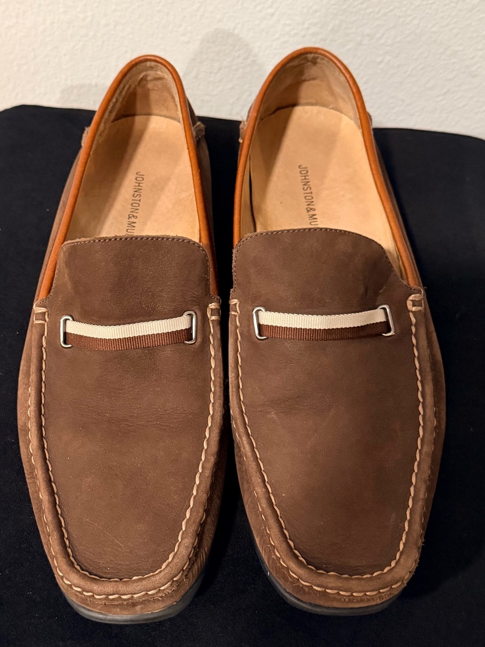 Johnston & Murphy Brown Suede Slip-On Loafers with Ribbon Accent/11.5